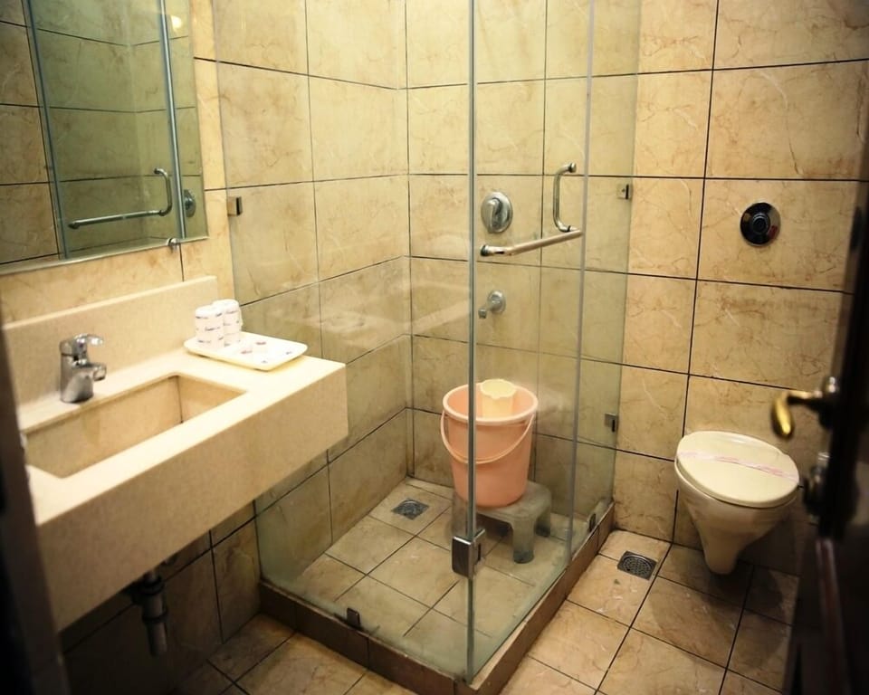 Deluxe Double Room, 1 Bedroom | Premium bedding, minibar, in-room safe, individually furnished