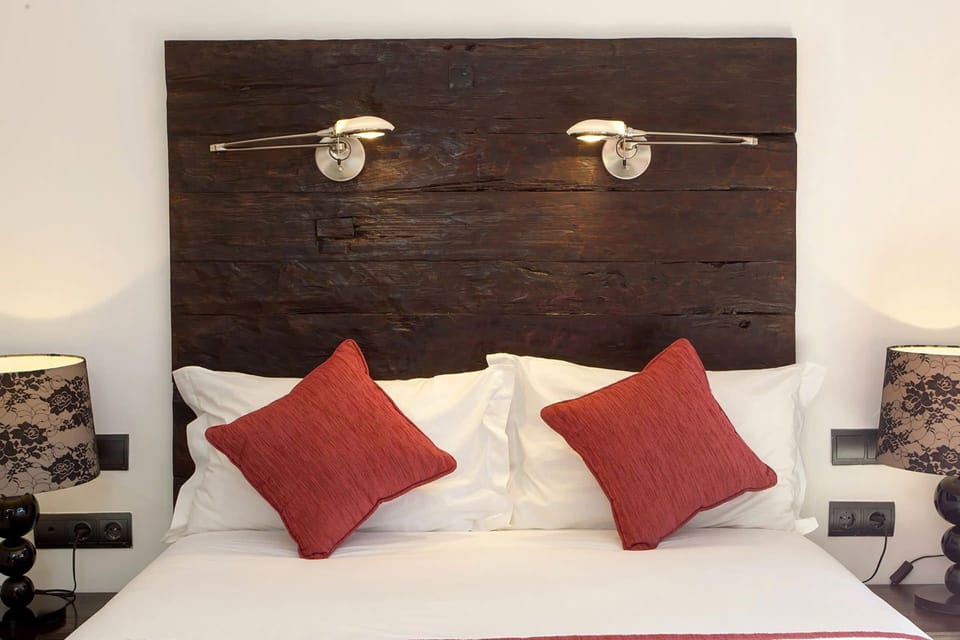 Accommodation
