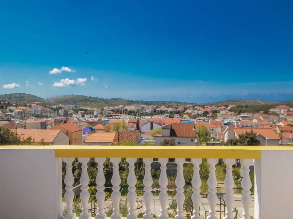 Apartment | Balcony