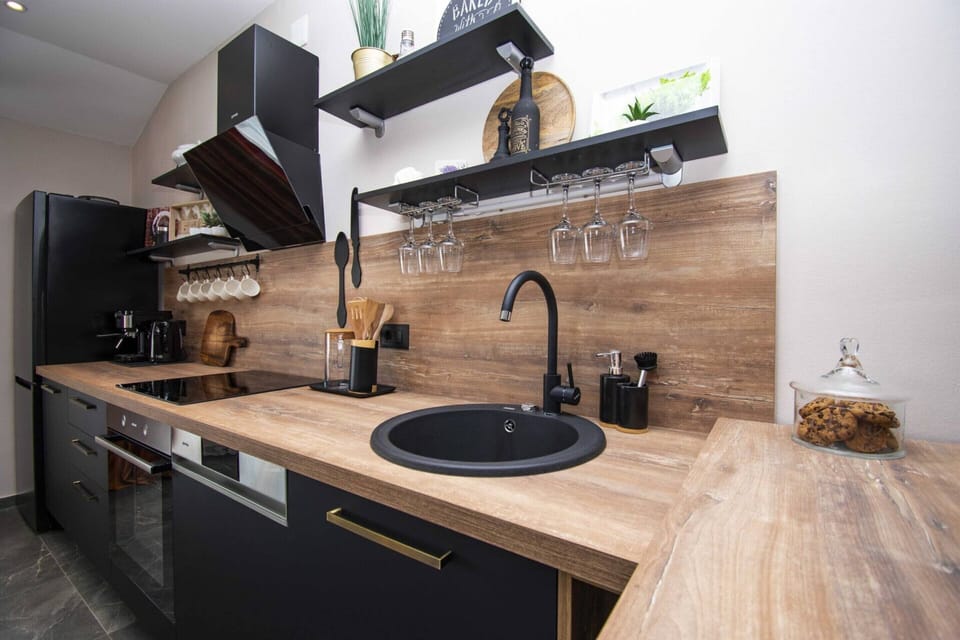 Apartment | Private kitchen | Highchair