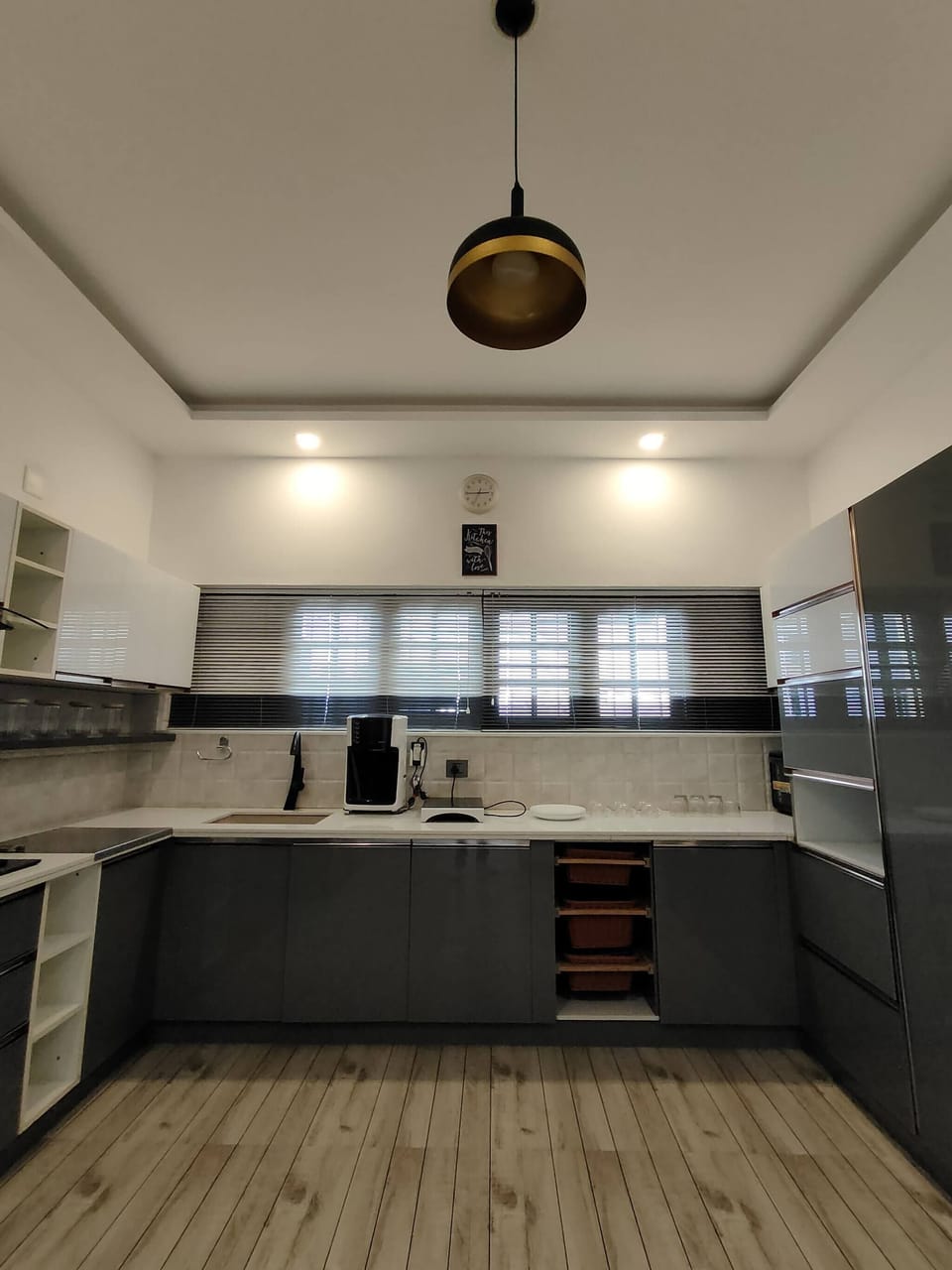 Villa, 4 Bedrooms, Smoking, Balcony | Interior