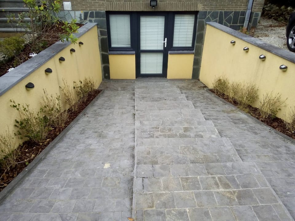 Apartment, 1 Bedroom, Fireplace | Property grounds