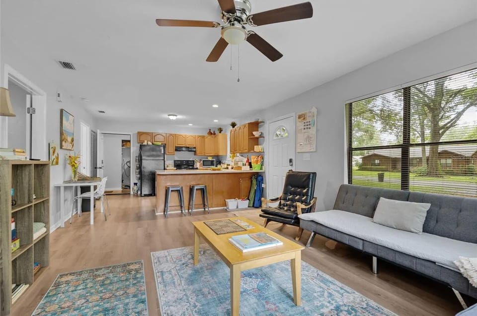 Open Kitchen