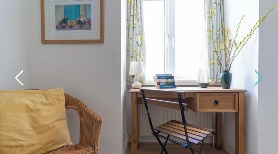 3 bedrooms, iron/ironing board, free WiFi
