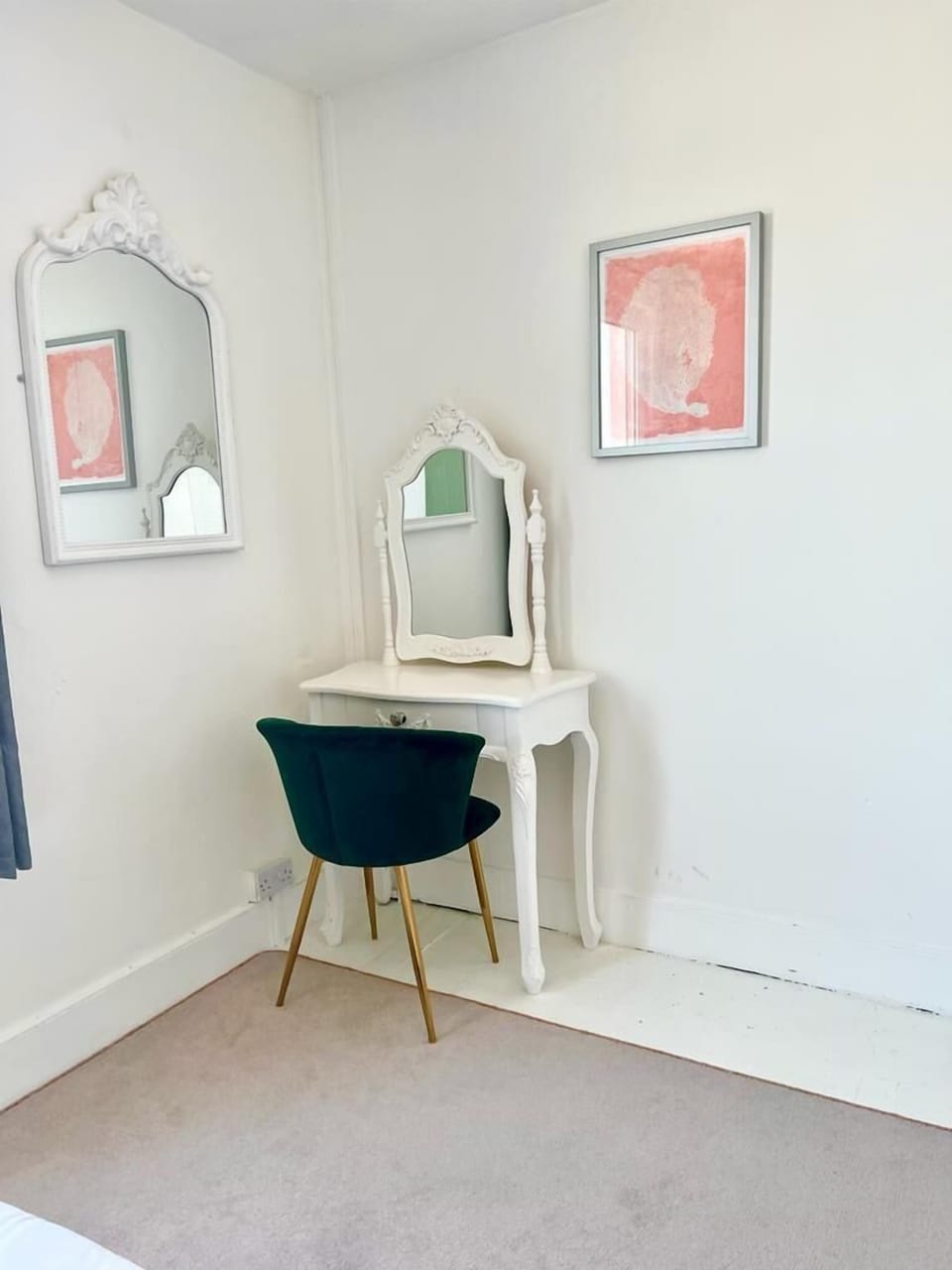 2 bedrooms, iron/ironing board, free WiFi