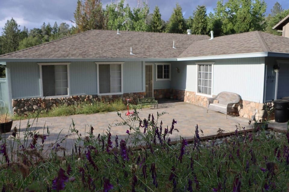 Da133d9e aad2 4f23 88bc 1d47fe00a5f0