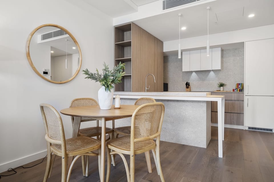 Dining Area/Kitchen