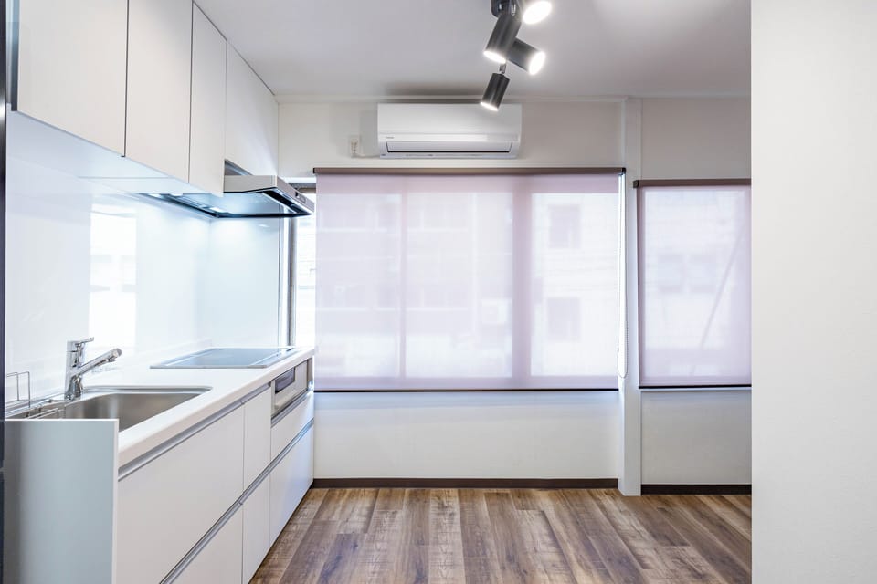 Superior House, Balcony | Private kitchen