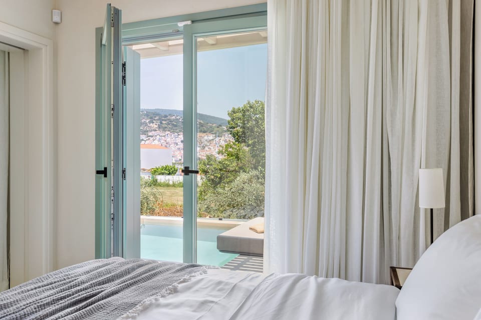 Premium 2 Bedroom Villa, Sea View, Private Pool 4+1 | In-room safe, laptop workspace, blackout drapes, soundproofing