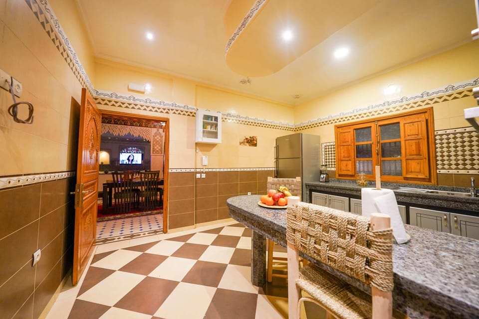 Villa, 4 Bedrooms, Smoking, Private Pool | Living room