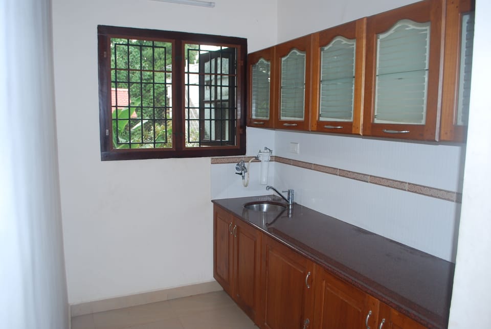 Deluxe Double Room, 1 Bedroom, Non Smoking, Bay View | Private kitchen