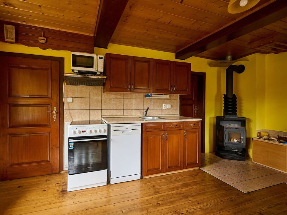 Wood, Flooring, Furniture, Floor, Interior Design, Room, Ceiling, Wood Stain, Hardwood, Cabinetry