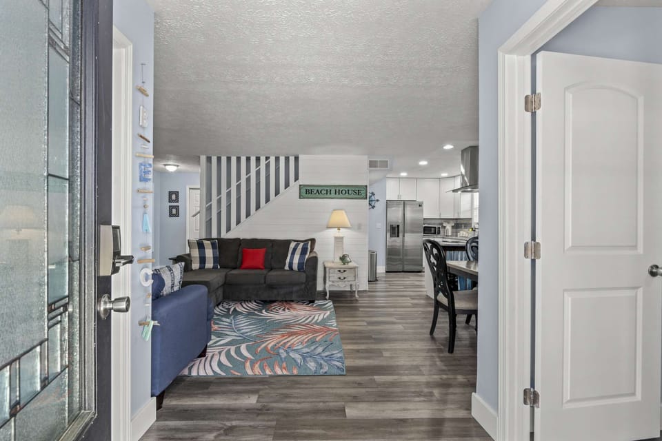 Open floor plan allows your group to spend time with one another in a relaxing space.