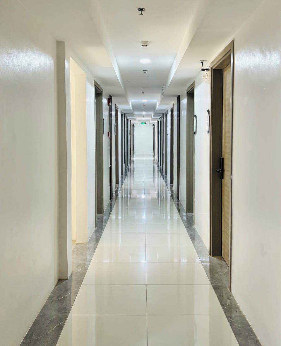 Condo, 1 Bedroom, Accessible, Balcony | Interior