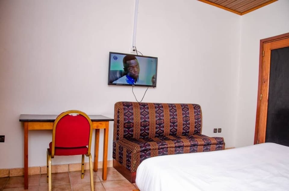 Superior Room, Balcony, City View | Desk, free WiFi