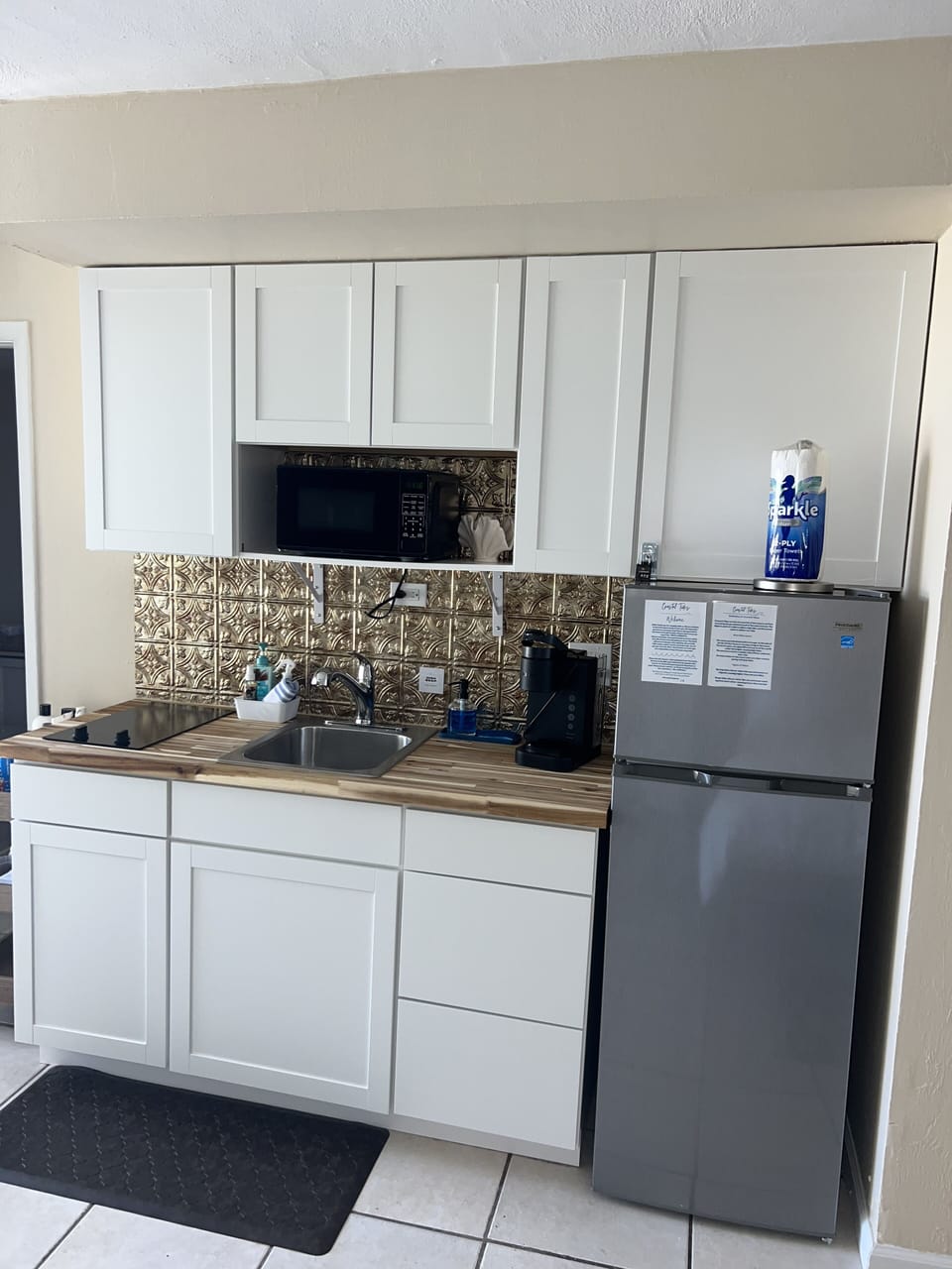 Kitchen area.