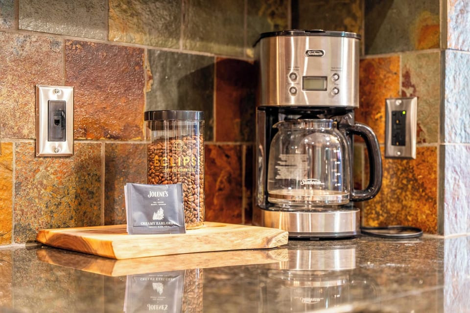 Local, fresh coffee from Eclipse and tea from Jolene's are provided for your enjoyment
