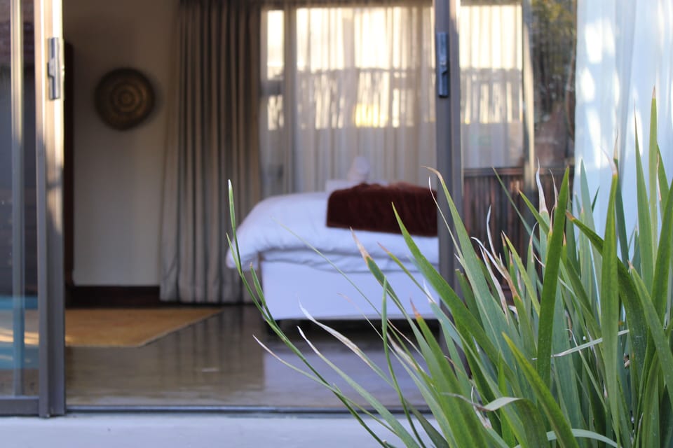 Luxury Double Room | Laptop workspace, WiFi (free)