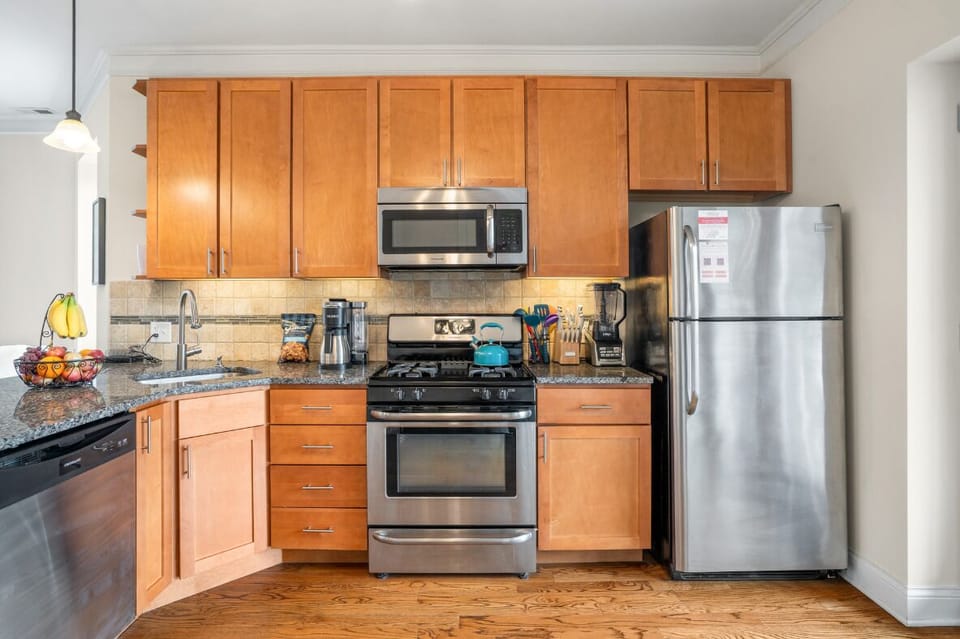 ‍ Fully Equipped Kitchen, Ready When You Are! Stocked with all the essentials!