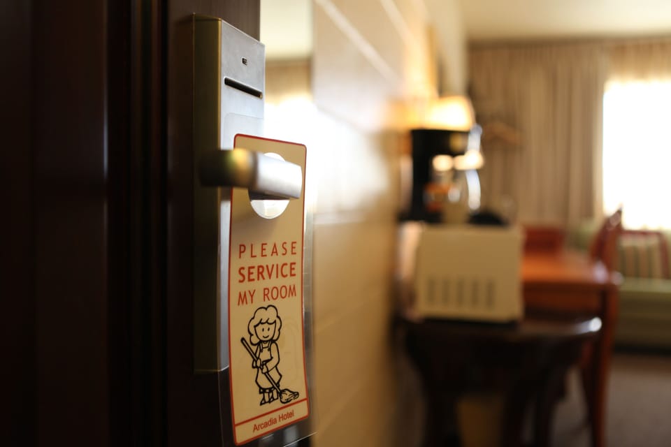 Desk, free WiFi, bed sheets