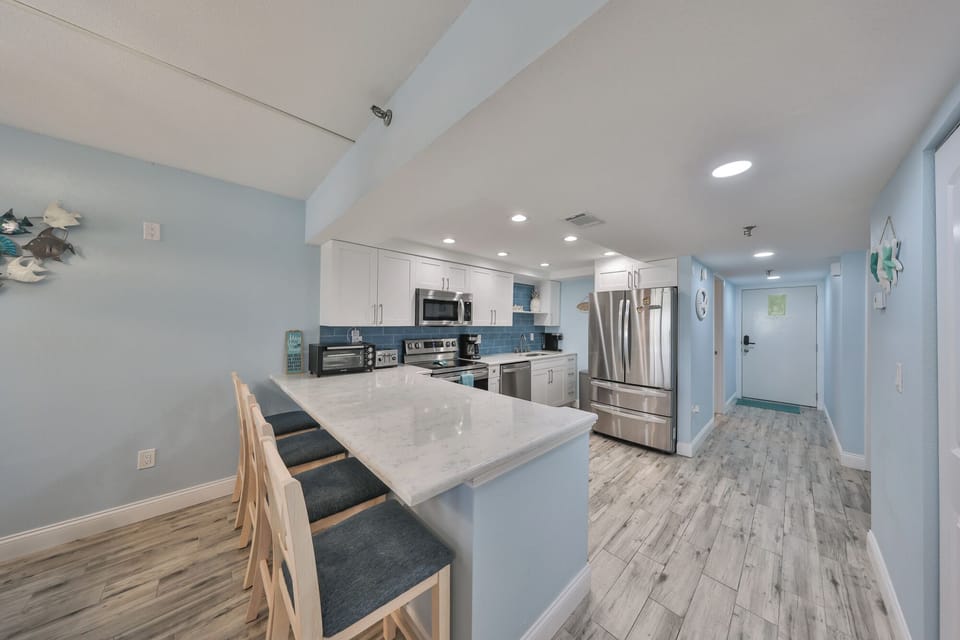 Seating at the kitchen island