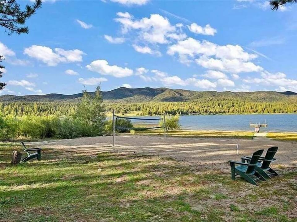 Cabin, Multiple Beds, Hot Tub, Mountain View (2547) | Water view