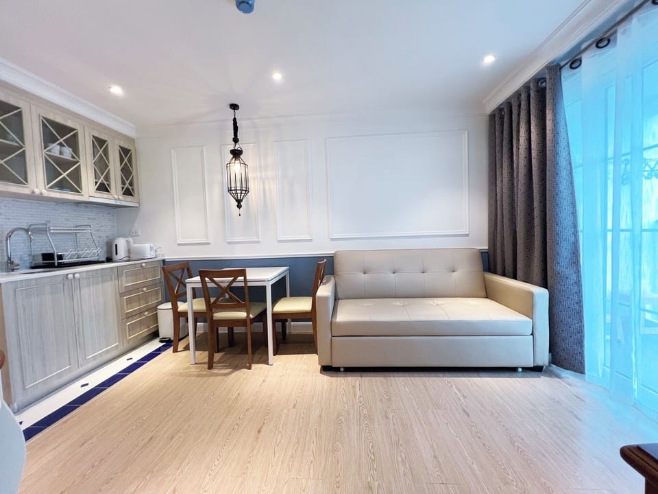 Comfort Apartment, Balcony, City View | Free WiFi