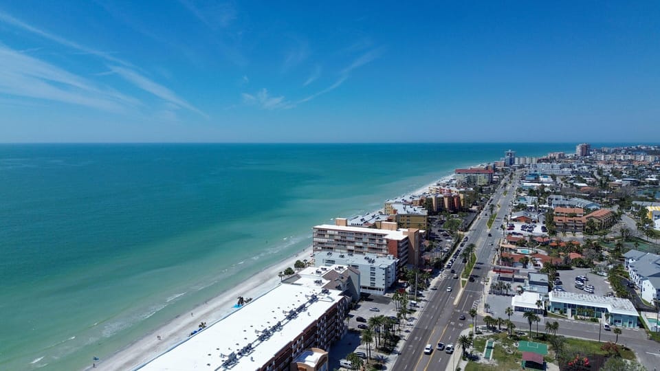 House, Multiple Beds (Redington Beach Townhouse 16305) | Aerial view