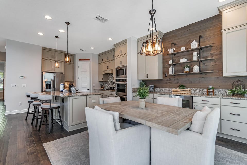 House, Multiple Beds (Redington Beach Townhouse 16305) | Dining
