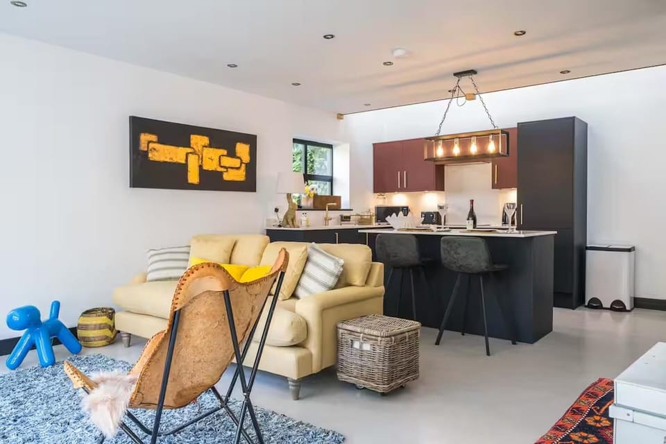 House | Living area | TV