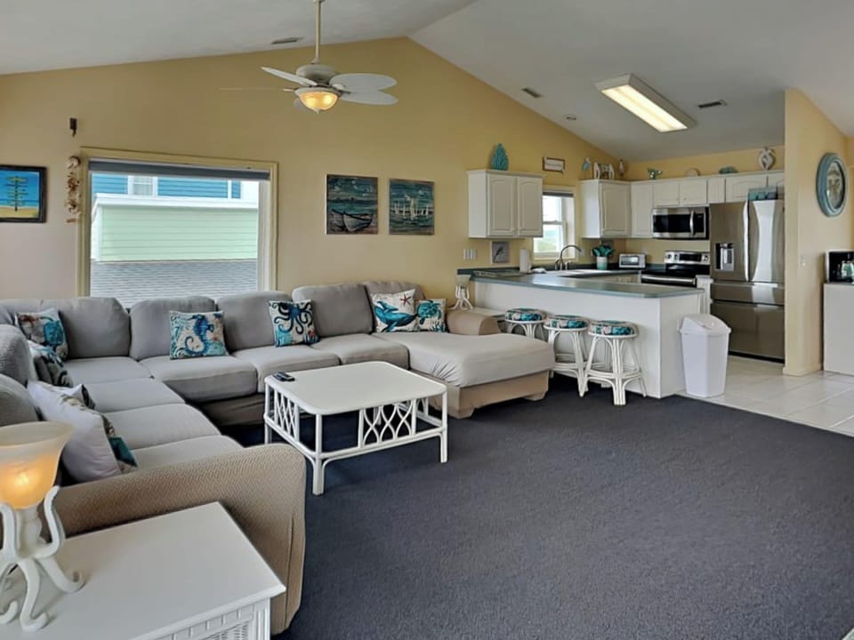 Studio (4 Bedrooms) | Property amenity