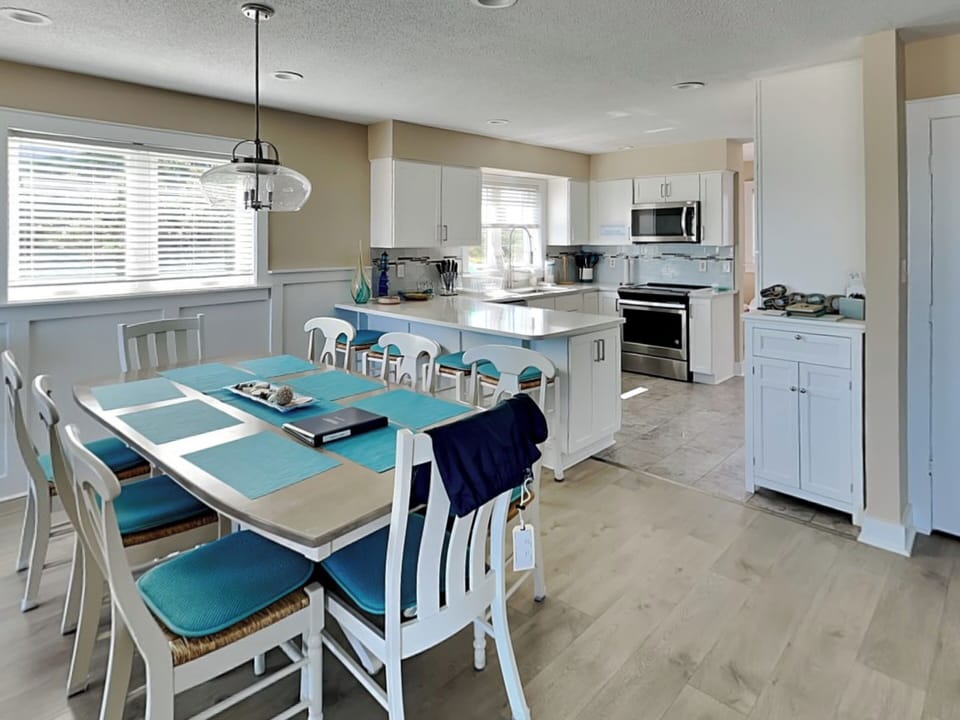 Studio (4 Bedrooms) | Property amenity