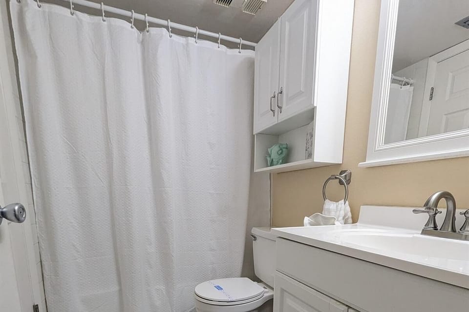 Sea Club #204 - Casa Intercoastal Apartment in Indian Shores