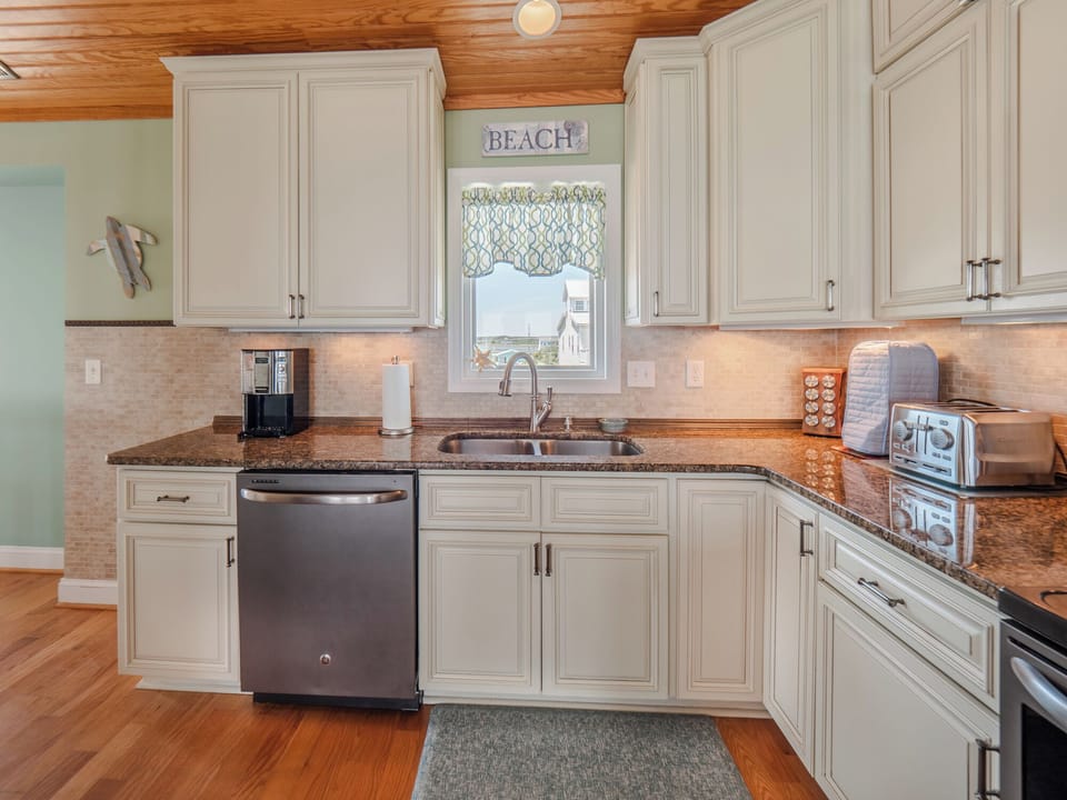 Studio (4 Bedrooms) | Property amenity