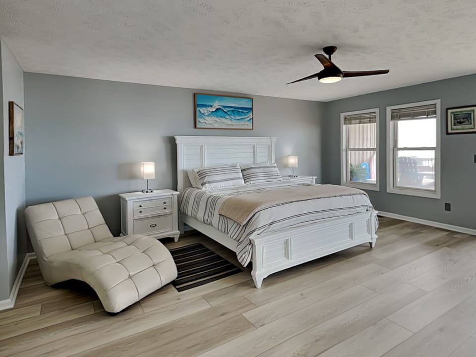 Studio (3 Bedrooms) | Property amenity