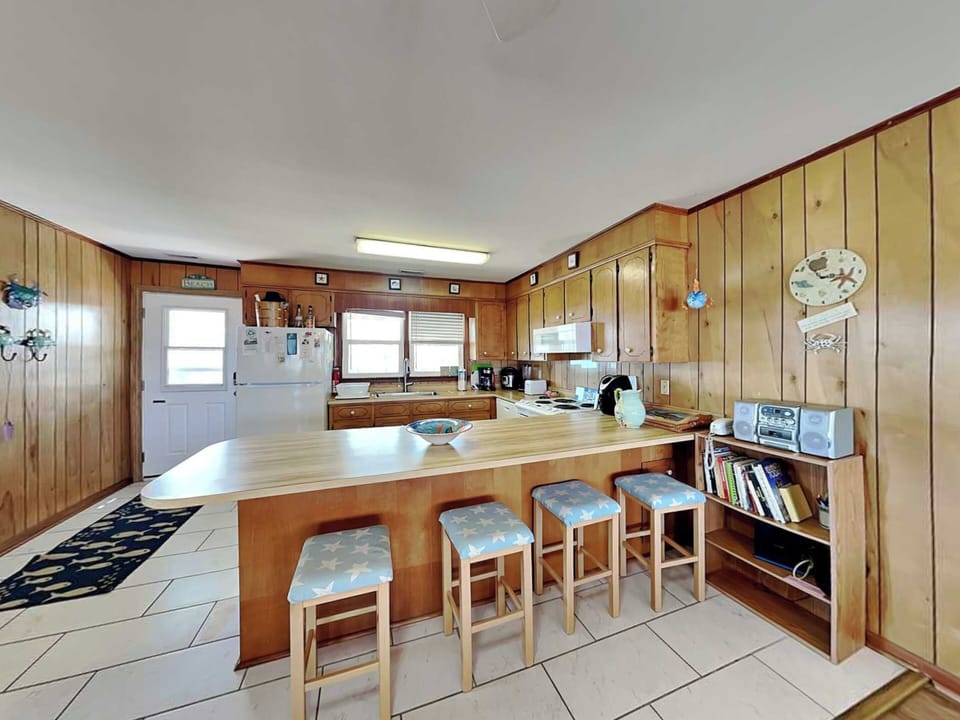 Studio (4 Bedrooms) | Property amenity