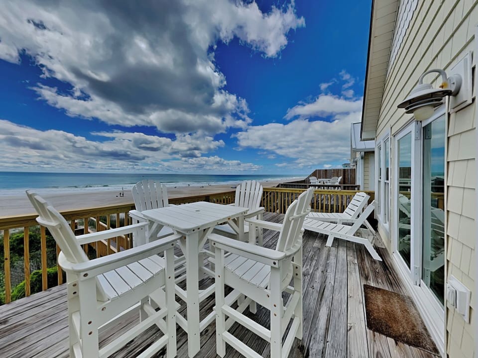 Studio (4 Bedrooms) | Property amenity