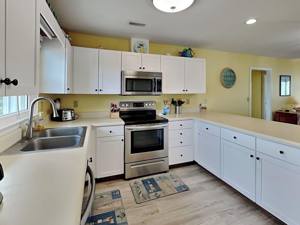 Studio (4 Bedrooms) | Property amenity