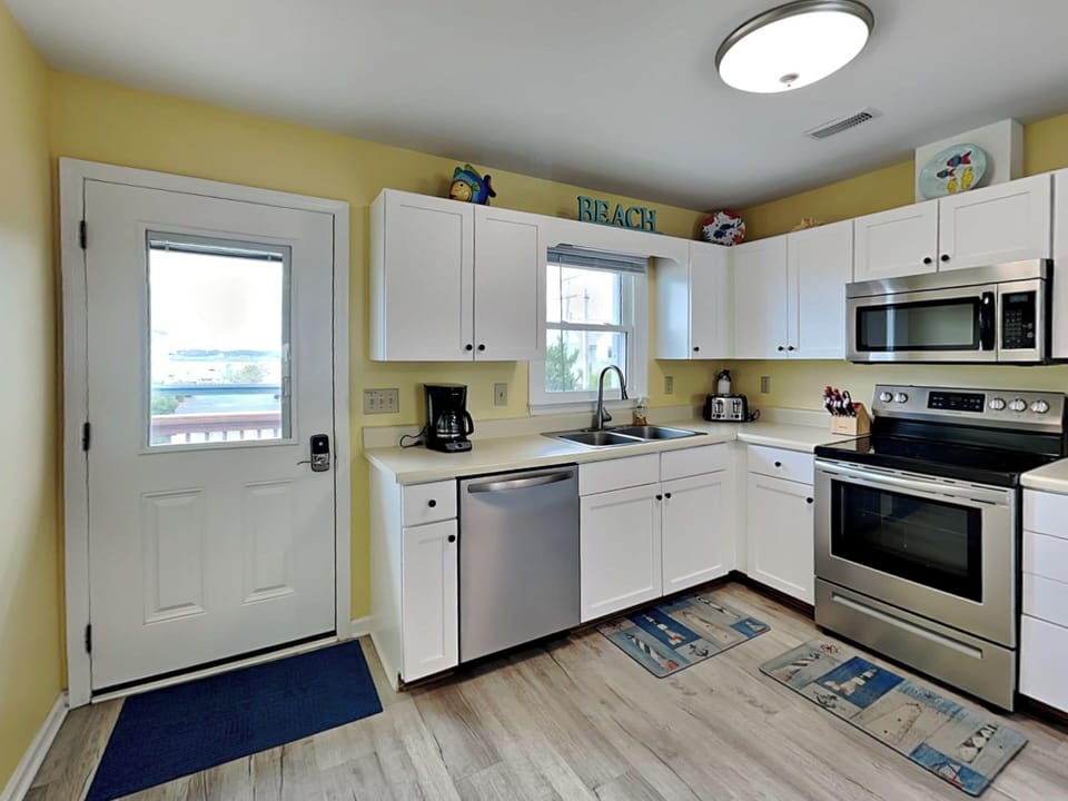 Studio (4 Bedrooms) | Property amenity