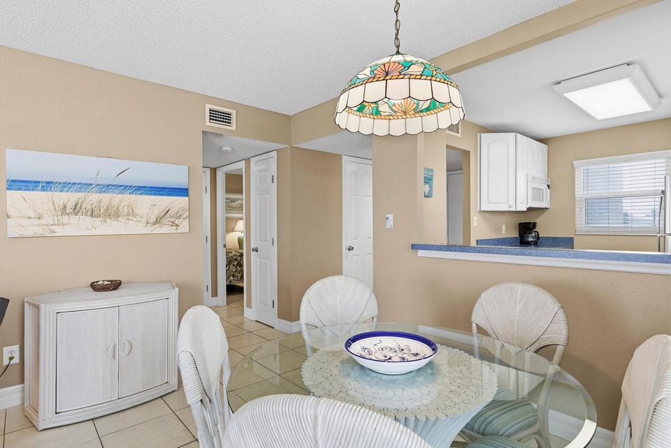 Condo, 1 Queen Bed with Sofa bed (Sea Coast Gardens II 301) | Dining