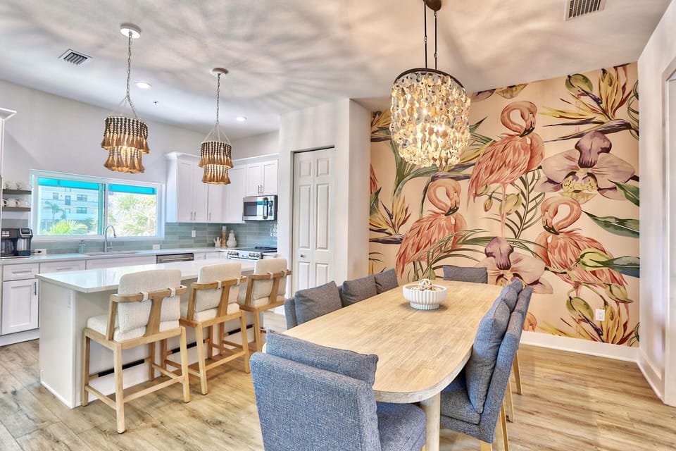 House, Multiple Beds (Azul Townhomes C1 - Sol Retreat) | Dining