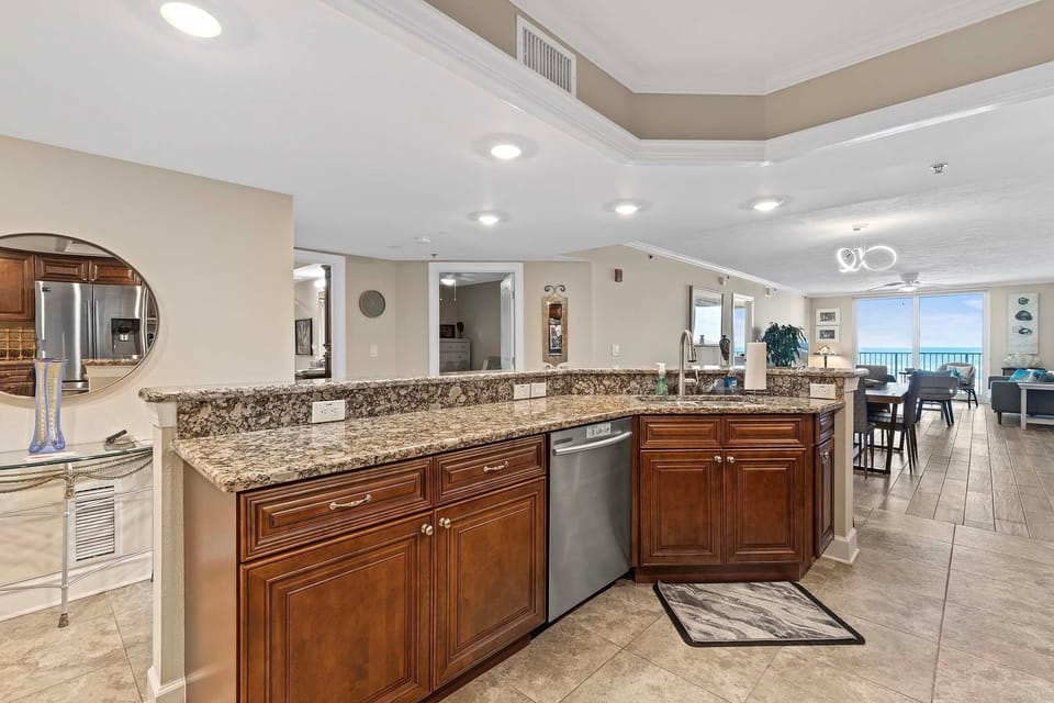 Condo, Multiple Beds (DiMucci Tower 201) | Private kitchen