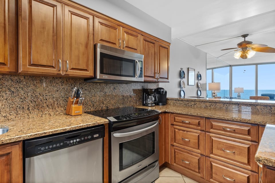 Condo, 1 King Bed with Sofa bed (Surfside Club 503) | Private kitchen | Oven, toaster