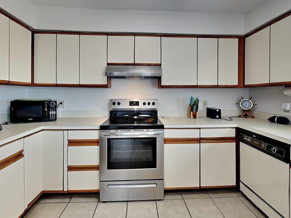 Studio (4 Bedrooms) | Property amenity