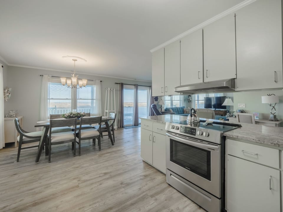 Studio (3 Bedrooms) | Property amenity