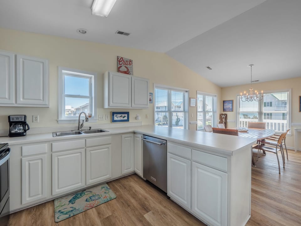 Studio (4 Bedrooms) | Property amenity