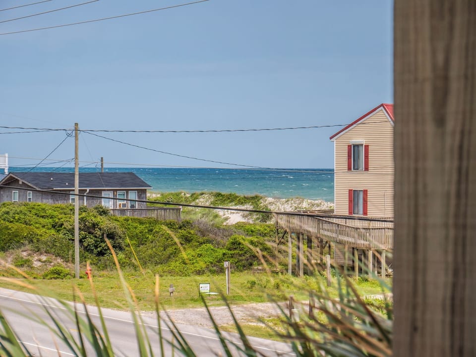 Studio (4 Bedrooms) | Property amenity