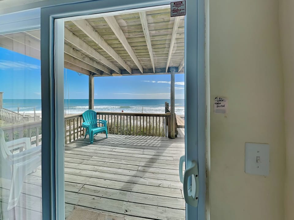 Studio (Multiple Bedrooms) | Property amenity