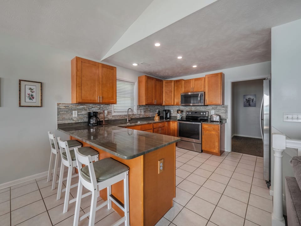 Studio (4 Bedrooms) | Property amenity