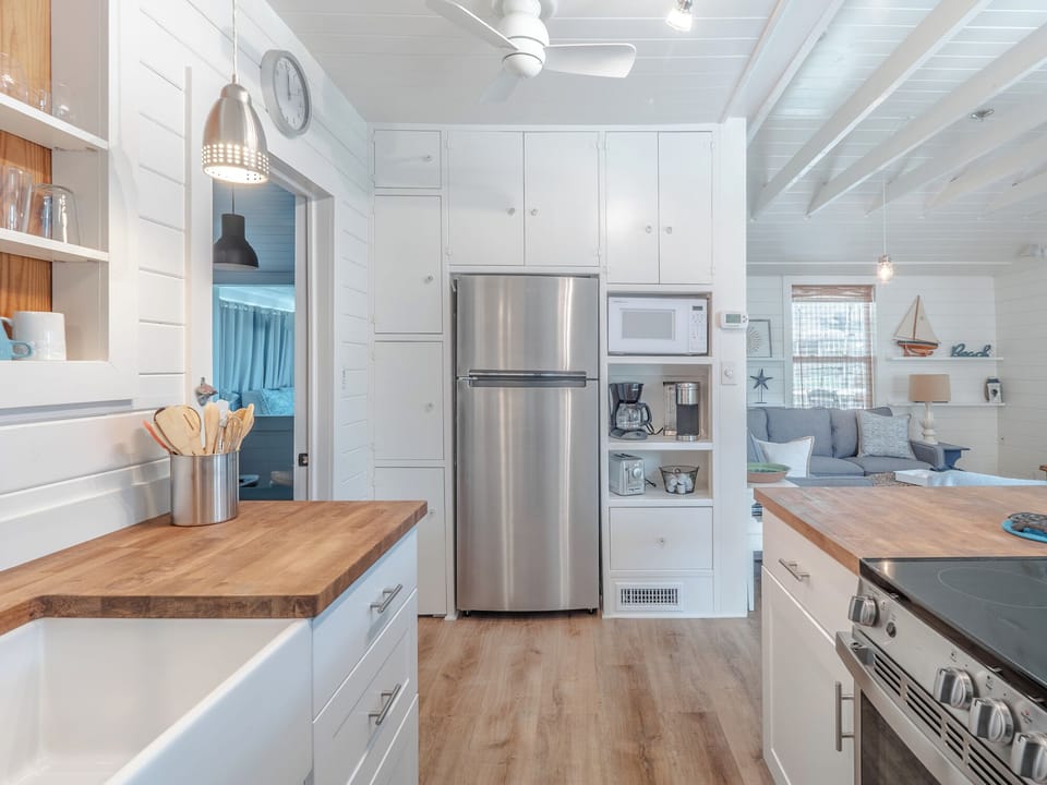 Studio (3 Bedrooms) | Property amenity